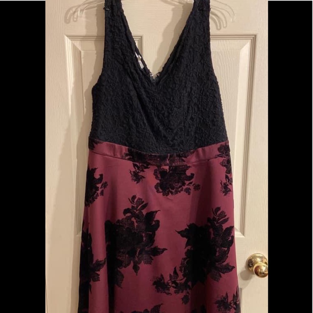 Womens dress ~ size 1x ~ like new